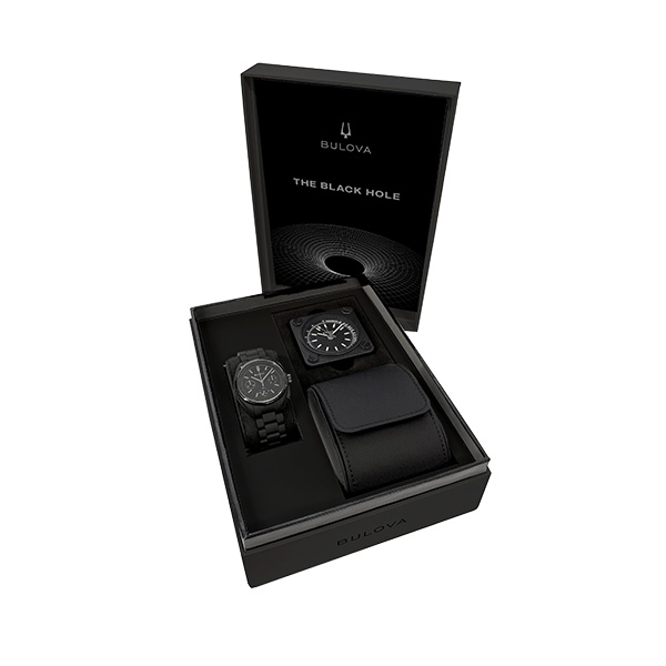 98A335_Lunar_Pilot_Black_Hole_Packaging